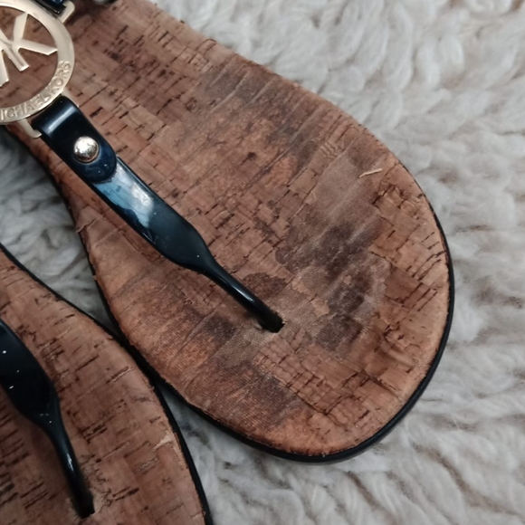 Michael Kors sandals - Picture 2 of 15